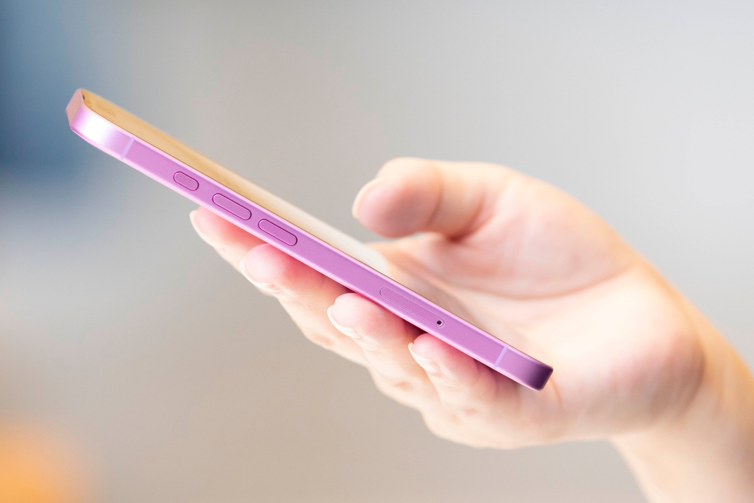 iPhone 2025: Vazamentos e Especulações Revelam as Principais Novidades que Chegam ao Brasil